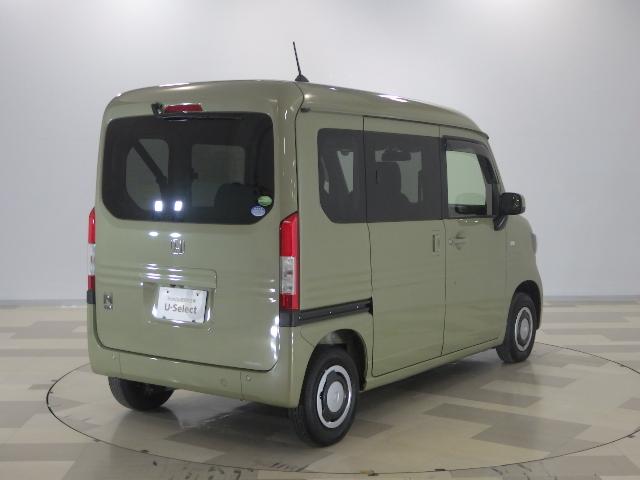 Ｎ－ＶＡＮ＋スタイル ファン・ホンダセンシング　ワンオーナー　大型８インチナビ　ルーフコンソール　オールシーズンマット　リアカメラ　ラゲッジマット　リアカメラ　Ｂｌｕｅｔｏｏｔｈ　ＵＳＢチャージャー　フルＬＥＤライト　フォグライト　ＥＴＣ　フルセグ（9枚目）