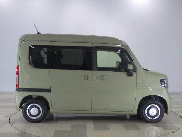 Ｎ－ＶＡＮ＋スタイル ファン・ホンダセンシング　ワンオーナー　大型８インチナビ　ルーフコンソール　オールシーズンマット　リアカメラ　ラゲッジマット　リアカメラ　Ｂｌｕｅｔｏｏｔｈ　ＵＳＢチャージャー　フルＬＥＤライト　フォグライト　ＥＴＣ　フルセグ（30枚目）