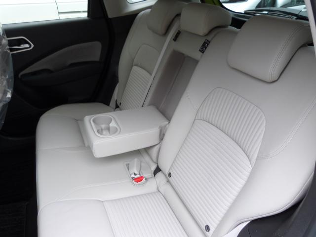 オーラ GFOURレザーエディション 禁煙 走行支援システム 前後ドラレコ アラウンドビューモニター レザーシート インテリジェントルームミラー ドアバイザー プロパイロット インテリエマージェンシーブレーキ ETC2.0 シートヒーター(19枚目)