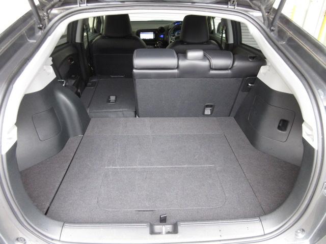 インサイトエクスクルーシブ XL 禁煙車 純正ナビ Bluetooth リアカメラ コンビシート クルーズコントロール パドルシフト ドアバイザー 横滑り防止VSA スマートキー ETC HIDライト アルミホイール 専用インテリア(27枚目)