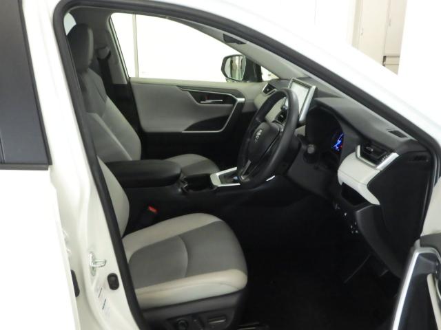 RAV4 ハイブリッドG 禁煙1オーナー 9インチナビ インテリアイルミ バックモニター セーフティセンス クリアランスソナー パワーテールゲート レーザークルコン パーキングサポート ETC2.0 プリクラッシュセーフティ(15枚目)