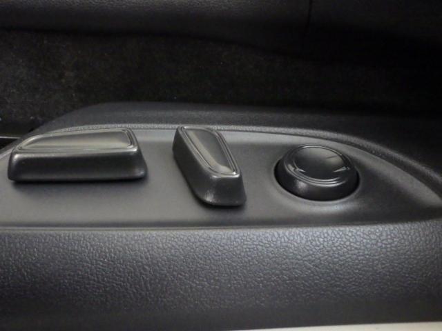 RAV4 ハイブリッドG 禁煙1オーナー 9インチナビ インテリアイルミ バックモニター セーフティセンス クリアランスソナー パワーテールゲート レーザークルコン パーキングサポート ETC2.0 プリクラッシュセーフティ(33枚目)