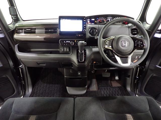 N-BOXカスタム G・Lホンダセンシング 禁煙1オーナー 大型8インチナビ リアドラレコ 両電動スライドドア シートヒーター AppleCarPlay ドアバイザー LEDライト USB リア席サンシェード サイドエアバッグ ETC 追従走行(6枚目)