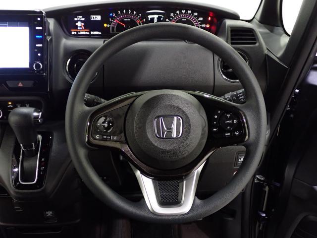 N-BOXカスタム G・Lホンダセンシング 禁煙1オーナー 大型8インチナビ リアドラレコ 両電動スライドドア シートヒーター AppleCarPlay ドアバイザー LEDライト USB リア席サンシェード サイドエアバッグ ETC 追従走行(30枚目)