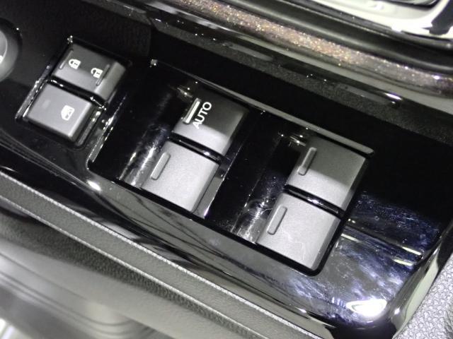 N-BOXカスタム G・Lホンダセンシング 禁煙1オーナー 大型8インチナビ リアドラレコ 両電動スライドドア シートヒーター AppleCarPlay ドアバイザー LEDライト USB リア席サンシェード サイドエアバッグ ETC 追従走行(52枚目)