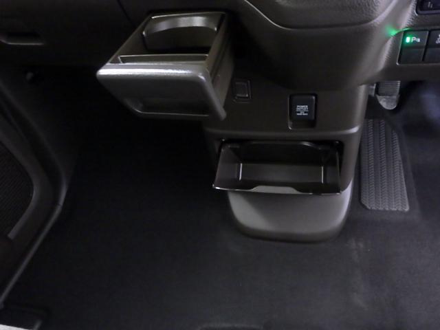 N-BOX L・ターボ いまコレ+ 禁煙1オーナー 前後ドラレコ リンクUPフリーナビ リアカメラ 両電動スライドドア Bluetooth対応 パドルシフト USB シートヒーター リア席サンシェード シートバックテーブル(39枚目)