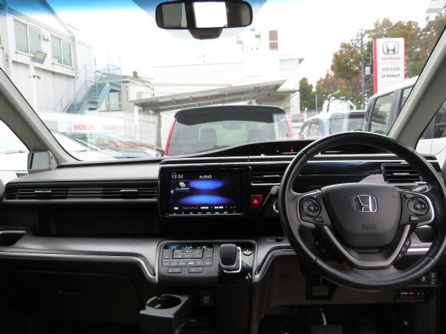 ステップワゴンスパーダ ｅ：ＨＥＶスパーダＧ・ＥＸホンダセンシング　リア席モニター　１オーナー　大型ナビ　ＡｐｐｌｅＣａｒＰｌａｙ　両電動スライドドア　コンビシート　ドアバイザー　シートヒーター　オートリトラミラー　シートバックテーブル　サイドエアバッグ　ＥＴＣ２．０（12枚目）