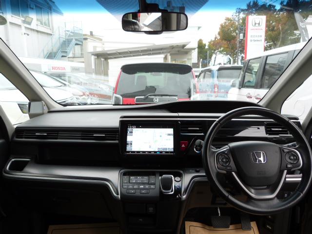 ステップワゴンスパーダ ｅ：ＨＥＶスパーダＧ・ＥＸホンダセンシング　リア席モニター　１オーナー　大型ナビ　ＡｐｐｌｅＣａｒＰｌａｙ　両電動スライドドア　コンビシート　ドアバイザー　シートヒーター　オートリトラミラー　シートバックテーブル　サイドエアバッグ　ＥＴＣ２．０（42枚目）
