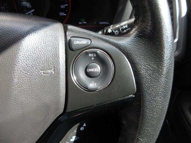 ヴェゼル ハイブリッドＸ・Ｌパッケージ　禁煙車　人気のホワイトパール　４ＷＤ　メーカーオプションナビ　フルセグ　Ｂｌｕｅｔｏｏｔｈ　ＤＶＤ　リアカメラ　あんしんパッケージ　サイド＆カーテンＳＲＳ　コンビシート　シートヒーター　ＥＴＣ　ＶＳＡ（20枚目）