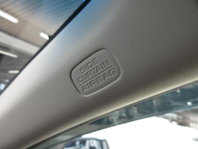 ヴェゼル ハイブリッドＸ・Ｌパッケージ　禁煙車　人気のホワイトパール　４ＷＤ　メーカーオプションナビ　フルセグ　Ｂｌｕｅｔｏｏｔｈ　ＤＶＤ　リアカメラ　あんしんパッケージ　サイド＆カーテンＳＲＳ　コンビシート　シートヒーター　ＥＴＣ　ＶＳＡ（25枚目）