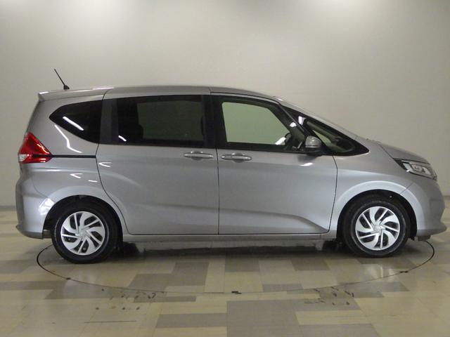 フリード G・ホンダセンシング 禁煙1オーナー 純正ナビ ベンチシート Bluetooth 両電動スライドドア リアカメラ LEDライト ETC 衝突軽減ブレーキ フルセグ DVD再生 ホンダセンシング Fセグ 追突被害軽減ブレーキ(25枚目)