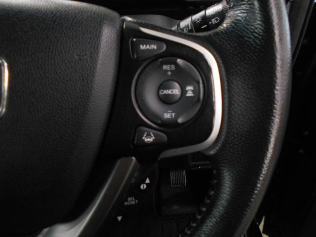 ステップワゴンスパーダ ｅ：ＨＥＶスパーダＧホンダセンシング　禁煙１オーナー　リア席モニター　大型９インチナビ　両電動スライドドア　前後ドラレコ　渋滞追従　ＡｐｐｌｅＣａｒＰｌａｙ　ドアバイザー　リア席サンシェード　シートバックテーブル　ＥＴＣ２．０　ＬＥＤ（15枚目）