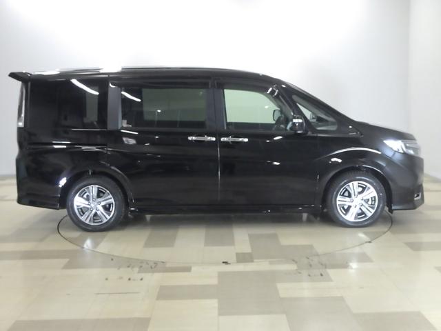 ステップワゴンスパーダ ｅ：ＨＥＶスパーダＧホンダセンシング　禁煙１オーナー　リア席モニター　大型９インチナビ　両電動スライドドア　前後ドラレコ　渋滞追従　ＡｐｐｌｅＣａｒＰｌａｙ　ドアバイザー　リア席サンシェード　シートバックテーブル　ＥＴＣ２．０　ＬＥＤ（32枚目）