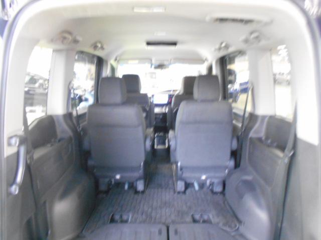 ステップワゴンスパーダ ｅ：ＨＥＶスパーダＧホンダセンシング　禁煙１オーナー　リア席モニター　大型９インチナビ　両電動スライドドア　前後ドラレコ　渋滞追従　ＡｐｐｌｅＣａｒＰｌａｙ　ドアバイザー　リア席サンシェード　シートバックテーブル　ＥＴＣ２．０　ＬＥＤ（35枚目）