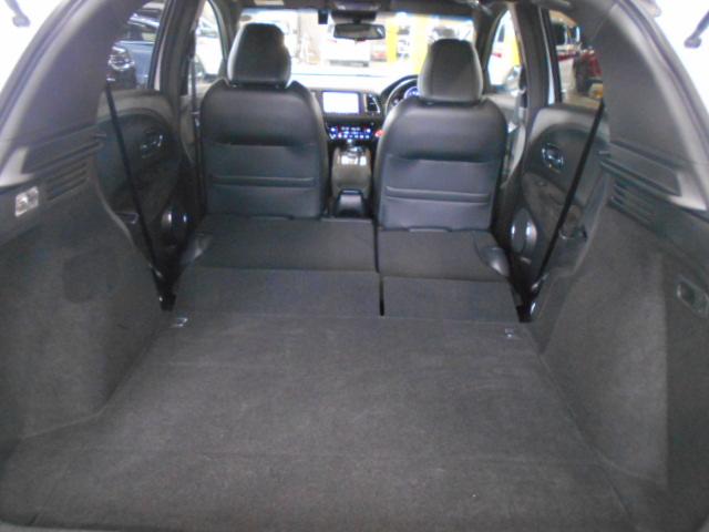 ヴェゼル ハイブリッドRS・ホンダセンシング 禁煙1オーナー 8インチナビ 後ドラレコ Bluetooth リアカメラ シートヒーター サイドエアバッグ コンビシート コンフォートビューパッケージ パドルシフト オートリトラミラー ETC USB(21枚目)