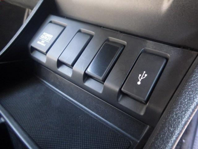 ヴェゼル ハイブリッドRS・ホンダセンシング 禁煙1オーナー 8インチナビ 後ドラレコ Bluetooth リアカメラ シートヒーター サイドエアバッグ コンビシート コンフォートビューパッケージ パドルシフト オートリトラミラー ETC USB(41枚目)