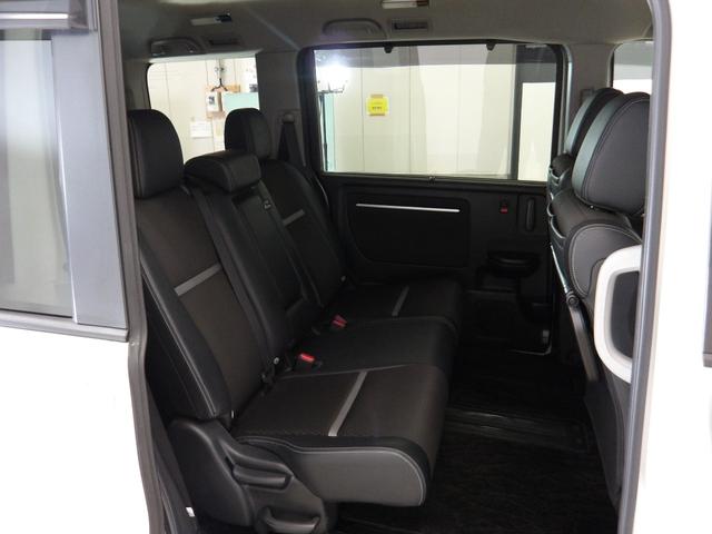 ステップワゴンスパーダ スパーダ・クールスピリットホンダセンシング　禁煙１オーナー　前後ドラレコ　リンクＵＰフリーナビ　両電動スライド　ドアバイザー　オートリトラミラー　ＥＴＣ２．０　コンビシート　シートヒーター　パドルシフト　Ｂｌｕｅｔｏｏｔｈ　センターテーブル（10枚目）