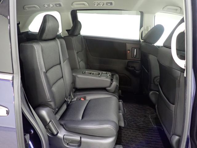 オデッセイ アブソルート　禁煙１オーナー　純正１０インチナビ　マルチビューカメラ　両電動スライドドア　パーキングセンサー　パドルシフト　ドアバイザー　ドラレコ　ＡｐｐｌｅＣａｒＰｌａｙ　コンビシート　パーキングアシスト　ＥＴＣ（11枚目）