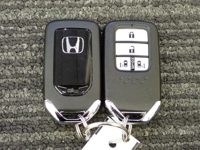 オデッセイ アブソルート　禁煙１オーナー　純正１０インチナビ　マルチビューカメラ　両電動スライドドア　パーキングセンサー　パドルシフト　ドアバイザー　ドラレコ　ＡｐｐｌｅＣａｒＰｌａｙ　コンビシート　パーキングアシスト　ＥＴＣ（41枚目）