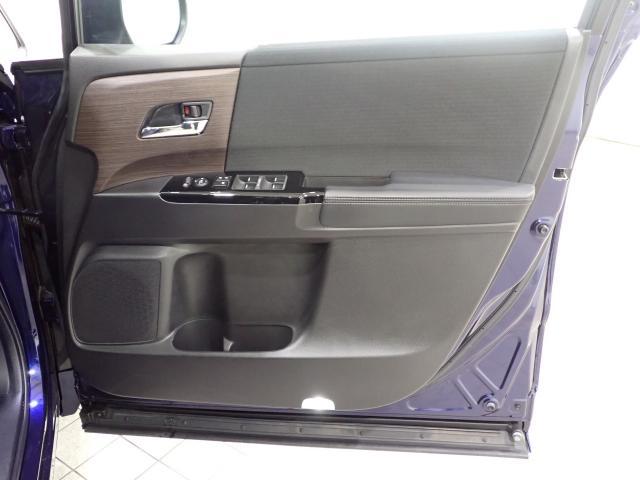 オデッセイ アブソルート　禁煙１オーナー　純正１０インチナビ　マルチビューカメラ　両電動スライドドア　パーキングセンサー　パドルシフト　ドアバイザー　ドラレコ　ＡｐｐｌｅＣａｒＰｌａｙ　コンビシート　パーキングアシスト　ＥＴＣ（46枚目）