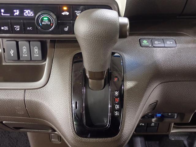 Ｎ－ＢＯＸ Ｌ　禁煙１オーナー　ホンダセンシング　純正ナビ　リアカメラ　左電動スライドドア　Ｂｌｕｅｔｏｏｔｈ　シートヒーター　ＵＳＢ　ドアバイザー　リア席サンシェード　シートバックテーブル　ＬＥＤライト　ＥＴＣ（18枚目）