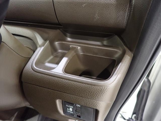 Ｎ－ＢＯＸ Ｌ　禁煙１オーナー　ホンダセンシング　純正ナビ　リアカメラ　左電動スライドドア　Ｂｌｕｅｔｏｏｔｈ　シートヒーター　ＵＳＢ　ドアバイザー　リア席サンシェード　シートバックテーブル　ＬＥＤライト　ＥＴＣ（34枚目）
