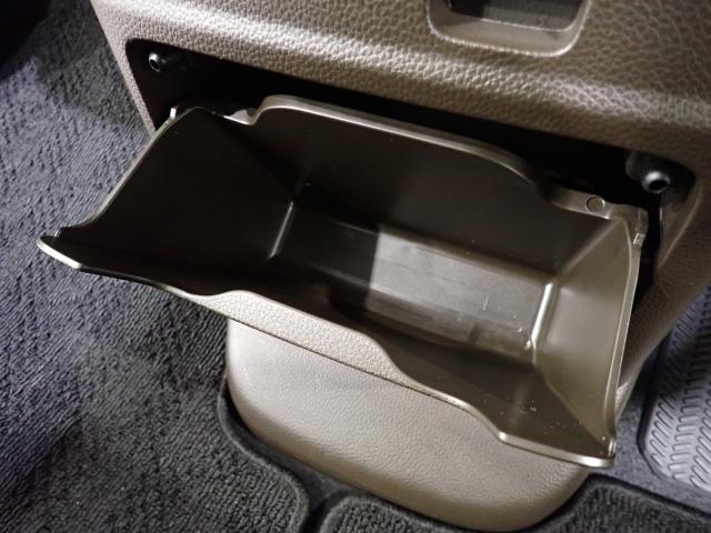 Ｎ－ＢＯＸ Ｌ　禁煙１オーナー　ホンダセンシング　純正ナビ　リアカメラ　左電動スライドドア　Ｂｌｕｅｔｏｏｔｈ　シートヒーター　ＵＳＢ　ドアバイザー　リア席サンシェード　シートバックテーブル　ＬＥＤライト　ＥＴＣ（36枚目）