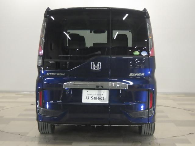 【ホンダセンシング】衝突軽減ブレーキ、誤発進抑制機能、車線維持支援、パーキングセンサー、渋滞運転支援、標識認識機能。路外逸脱抑制機能。オートハイビーム、渋滞追従クルーズ、等※車によって装備が異なります