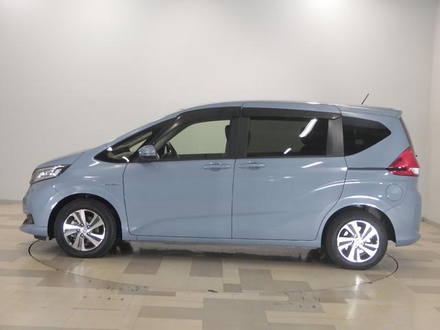 フリードハイブリッド ハイブリッド・Ｇホンダセンシング　禁煙１オーナー　Ｓパッケージ　Ｃパッケージ　前後ドラレコ　純正インターナビ　両電動スライドドア　リアカメラ　コンビシート　センターテーブル　サイドエアバッグ　ドアバイザー　リア席サンシェード　ＥＴＣ（27枚目）