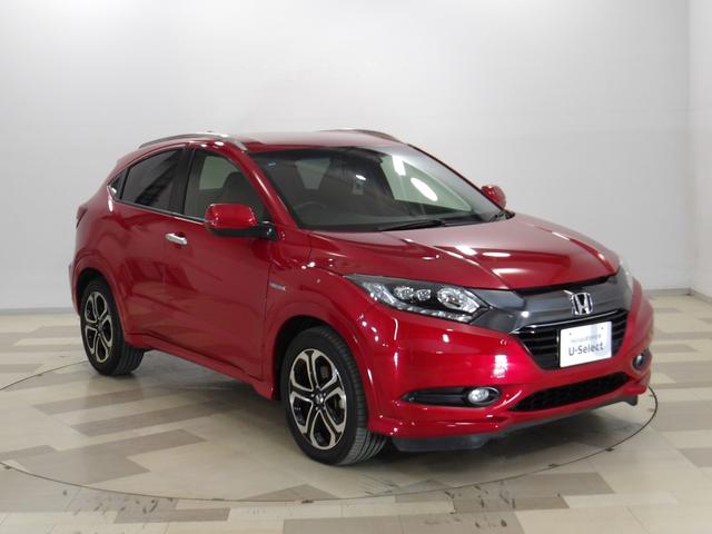 ヴェゼル ハイブリッドＺスタイルエディション　禁煙車　クールアイボリー専用インテリア　コンビシート　あんしんパッケージ　サイドエアバッグ　メーカーオプションナビ　リアカメラ　パドルシフト　クルーズコントロール　フォグライト　ルーフレール　ＵＳＢ（2枚目）