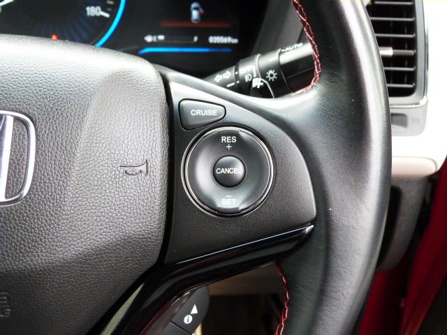 ヴェゼル ハイブリッドＺスタイルエディション　禁煙車　クールアイボリー専用インテリア　コンビシート　あんしんパッケージ　サイドエアバッグ　メーカーオプションナビ　リアカメラ　パドルシフト　クルーズコントロール　フォグライト　ルーフレール　ＵＳＢ（20枚目）