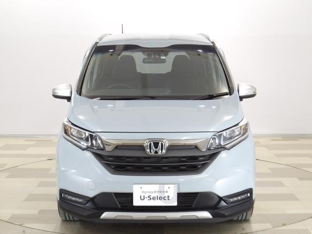 フリードハイブリッド ハイブリッド・クロスター　内外装現状そのまんま車　リア席モニター　大型ナビ　ホンダセンシング　コンビシート　ＡｐｐｌｅＣａｒＰｌａｙ　シートバックテーブル　リアカメラ　両電動スライドドア　ルーフレール　コンフォートビュー　禁煙（36枚目）