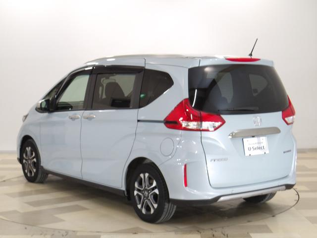 フリードハイブリッド ハイブリッド・クロスター　内外装現状そのまんま車　リア席モニター　大型ナビ　ホンダセンシング　コンビシート　ＡｐｐｌｅＣａｒＰｌａｙ　シートバックテーブル　リアカメラ　両電動スライドドア　ルーフレール　コンフォートビュー　禁煙（54枚目）