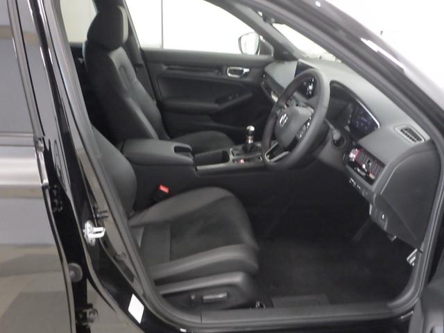 シビック ＲＳ　いまコレ＋　禁煙車　テールゲートスポイラーＧｏｏｇｌｅ搭載コネクトディスプレイ　前後ドラレコ　センターコンソールＢＯＸ　ドリンクホルダーレッドイルミ　ブラックエンブレム　コンビシート　パーキングセンサ（11枚目）