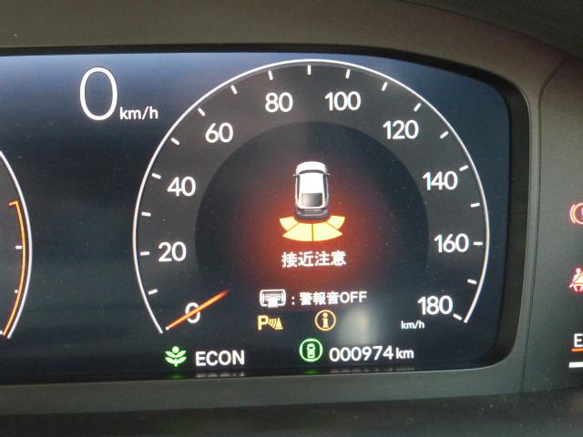 シビック ＲＳ　いまコレ＋　禁煙車　テールゲートスポイラーＧｏｏｇｌｅ搭載コネクトディスプレイ　前後ドラレコ　センターコンソールＢＯＸ　ドリンクホルダーレッドイルミ　ブラックエンブレム　コンビシート　パーキングセンサ（21枚目）