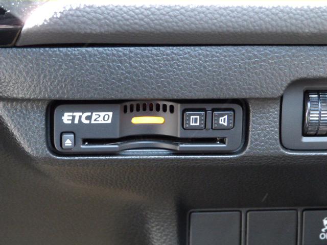 シビック ＲＳ　いまコレ＋　禁煙車　テールゲートスポイラーＧｏｏｇｌｅ搭載コネクトディスプレイ　前後ドラレコ　センターコンソールＢＯＸ　ドリンクホルダーレッドイルミ　ブラックエンブレム　コンビシート　パーキングセンサ（27枚目）