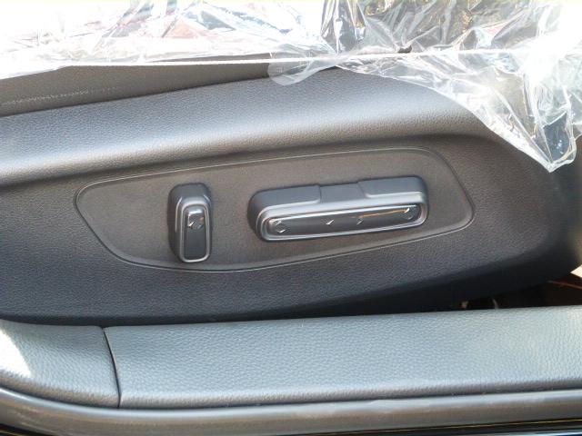 シビック ＲＳ　いまコレ＋　禁煙車　テールゲートスポイラーＧｏｏｇｌｅ搭載コネクトディスプレイ　前後ドラレコ　センターコンソールＢＯＸ　ドリンクホルダーレッドイルミ　ブラックエンブレム　コンビシート　パーキングセンサ（34枚目）