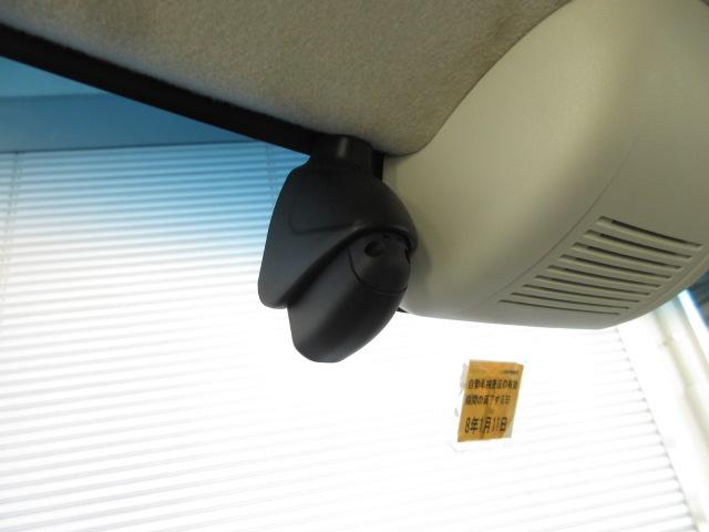 Ｎ－ＢＯＸ Ｇ・Ｌターボホンダセンシング　禁煙１オーナー　大型ナビ　前後ドラレコ　両電動スライドドア　シートヒーター　ＡｐｐｌｅＰｌａｙ　サイドエアバッグ　パドルシフト　ドアバイザー　リア席サンシェード　ＵＳＢ　リアカメラ　ＬＥＤライト（18枚目）