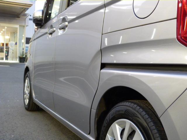 Ｎ－ＢＯＸ Ｇ・Ｌホンダセンシング　そのまんま車　禁煙１オーナー　純正ナビ　ドラレコ　リアカメラ　両電動スライドドア　Ｂｌｕｅｔｏｏｔｈ　サイドエアバッグ　ＵＳＢ　ドアバイザー　リア席サンシェード　ＬＥＤライト　ＥＴＣ　オートハイビーム（9枚目）