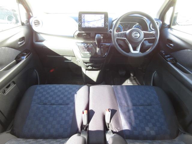 デイズ ハイウェイスターＸ　禁煙１オーナー　純正ナビ　アラウンドビューモニター　エマージェンシーブレーキ　車線逸脱防止　踏み間違い防止　ソナー付　善隆ドラレコ　Ｂｌｕｅｔｏｏｔｈ　ドアバイザー　アルミホイール　ＥＴＣ２．０（12枚目）