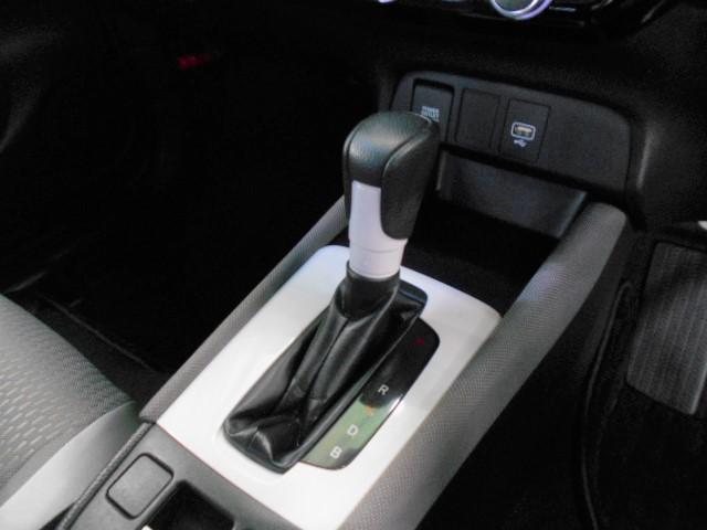 フィット e:HEVクロスター 禁煙1オーナー 前後ドラレコ ホンダセンシング インターナビ リアカメラ パーキングセンサー 渋滞追従 Bluetooth USB ドアバイザー ルーフレール サイドエアバッグ アルミホイール ETC(15枚目)