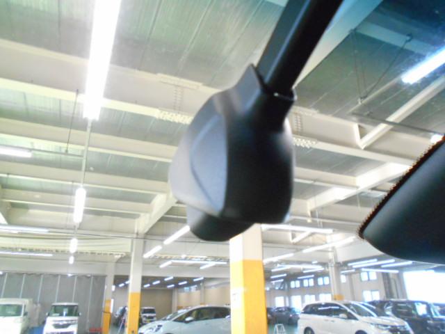 フィット e:HEVクロスター 禁煙1オーナー 前後ドラレコ ホンダセンシング インターナビ リアカメラ パーキングセンサー 渋滞追従 Bluetooth USB ドアバイザー ルーフレール サイドエアバッグ アルミホイール ETC(17枚目)