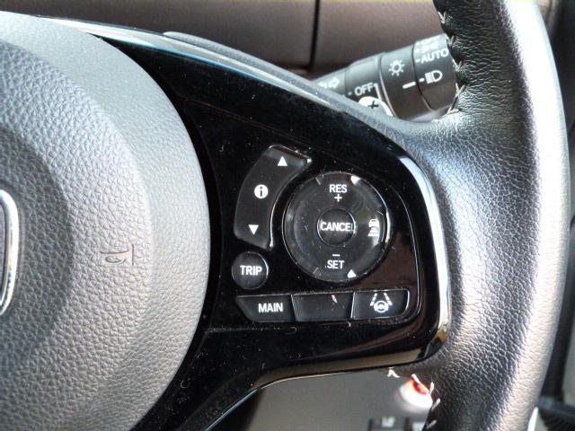 N-BOXカスタム Lターボ 禁煙1オーナー ホンダセンシング 大型8インチナビ AppleCarPlay パーキングセンサー 両電動スライドドア パドルシフト シートヒーター ドアバイザー リア席サンシェード コンビシート PS(17枚目)