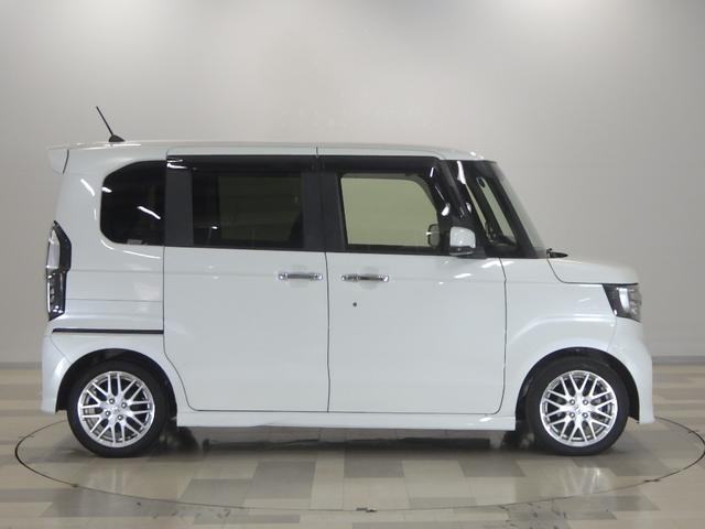 N-BOXカスタム Lターボ 禁煙1オーナー ホンダセンシング 大型8インチナビ AppleCarPlay パーキングセンサー 両電動スライドドア パドルシフト シートヒーター ドアバイザー リア席サンシェード コンビシート PS(31枚目)