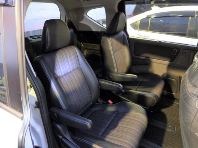 フリードハイブリッド ハイブリッド・ＥＸ　禁煙１オーナー　前後センサー　Ｃパッケージ　Ｓパッケージ　純正ナビ　リアカメラ　両電動スライドドア　コンビシート　シートヒーター　コンフォートビューパッケージ　ドアバイザー　２列目ＵＳＢチャージャー（12枚目）