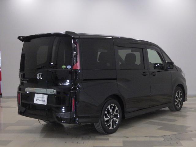 ステップワゴンスパーダ スパーダホンダセンシング　禁煙車　リア席モニター　大型１０インチナビ　ＡｐｐｌｅＣａｒＰｌａｙ　前後ドラレコ　両電動スライドドア　パドルシフト　ラゲッジオーガナイザーＢＯＸ　ドアバイザー　リア席サンシェード　ＥＴＣ２．０（11枚目）
