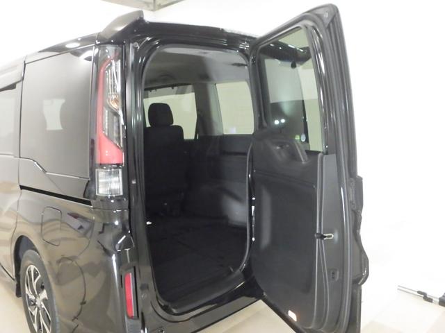 ステップワゴンスパーダ スパーダホンダセンシング　禁煙車　リア席モニター　大型１０インチナビ　ＡｐｐｌｅＣａｒＰｌａｙ　前後ドラレコ　両電動スライドドア　パドルシフト　ラゲッジオーガナイザーＢＯＸ　ドアバイザー　リア席サンシェード　ＥＴＣ２．０（16枚目）