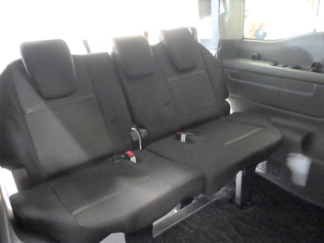 ステップワゴンスパーダ スパーダホンダセンシング　禁煙車　リア席モニター　大型１０インチナビ　ＡｐｐｌｅＣａｒＰｌａｙ　前後ドラレコ　両電動スライドドア　パドルシフト　ラゲッジオーガナイザーＢＯＸ　ドアバイザー　リア席サンシェード　ＥＴＣ２．０（22枚目）