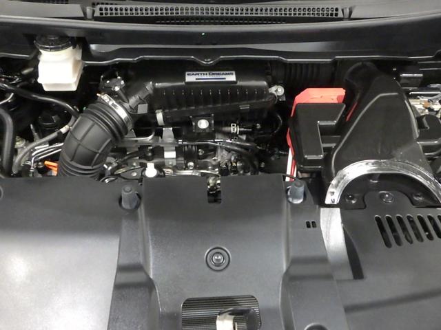 ステップワゴンスパーダ スパーダホンダセンシング　禁煙車　リア席モニター　大型１０インチナビ　ＡｐｐｌｅＣａｒＰｌａｙ　前後ドラレコ　両電動スライドドア　パドルシフト　ラゲッジオーガナイザーＢＯＸ　ドアバイザー　リア席サンシェード　ＥＴＣ２．０（27枚目）