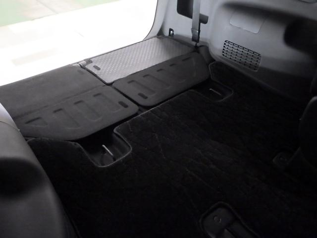 ステップワゴンスパーダ スパーダホンダセンシング　禁煙車　リア席モニター　大型１０インチナビ　ＡｐｐｌｅＣａｒＰｌａｙ　前後ドラレコ　両電動スライドドア　パドルシフト　ラゲッジオーガナイザーＢＯＸ　ドアバイザー　リア席サンシェード　ＥＴＣ２．０（38枚目）